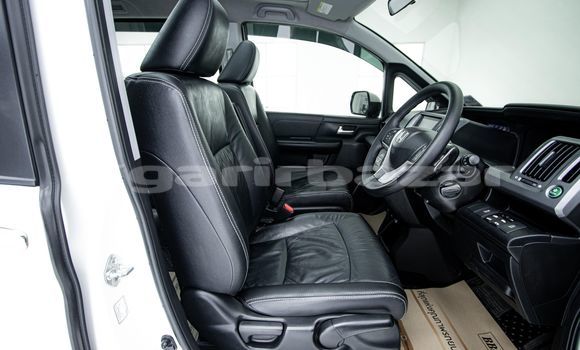 Buy Used Honda Stepwgn White Car in Bangkok in Bangkok Buy Used Honda Stepwgn White Car in Bangkok in Bangkok