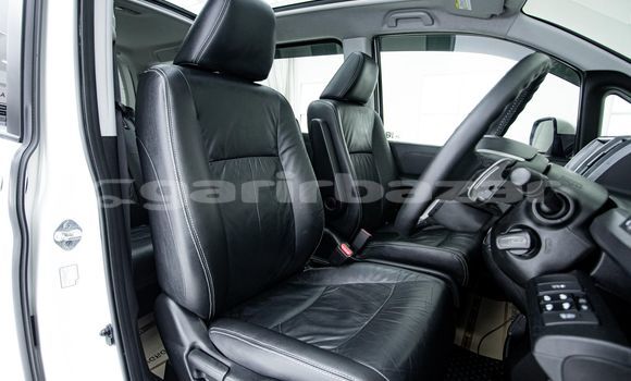 Buy Used Honda Stepwgn White Car in Bangkok in Bangkok Buy Used Honda Stepwgn White Car in Bangkok in Bangkok