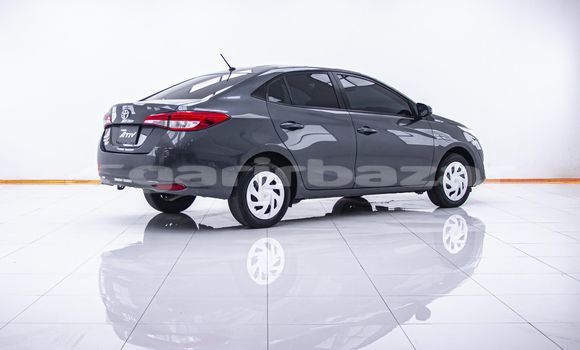 ซื้อ รถมือสอง Toyota Yaris Ativ สีดำ รถยนต์ ใน %{เมือง} ใน กรุงเทพมหานคร ซื้อ รถมือสอง Toyota Yaris Ativ สีดำ รถยนต์ ใน %{เมือง} ใน กรุงเทพมหานคร