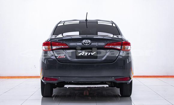 ซื้อ รถมือสอง Toyota Yaris Ativ สีดำ รถยนต์ ใน %{เมือง} ใน กรุงเทพมหานคร ซื้อ รถมือสอง Toyota Yaris Ativ สีดำ รถยนต์ ใน %{เมือง} ใน กรุงเทพมหานคร
