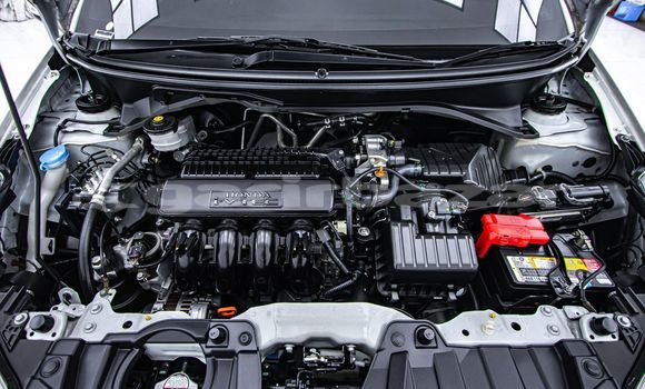 Buy Used Honda Mobilio White Car in Bangkok in Bangkok Buy Used Honda Mobilio White Car in Bangkok in Bangkok