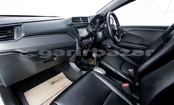 Buy Used Honda Mobilio White Car in Bangkok in Bangkok Buy Used Honda Mobilio White Car in Bangkok in Bangkok