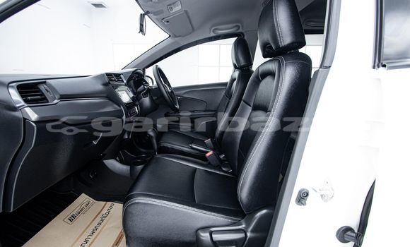 Buy Used Honda Mobilio White Car in Bangkok in Bangkok Buy Used Honda Mobilio White Car in Bangkok in Bangkok