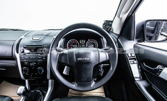 Buy Used Isuzu D-Max Blue Car in Bangkok in Bangkok Buy Used Isuzu D-Max Blue Car in Bangkok in Bangkok