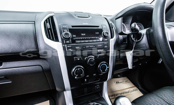 Buy Used Isuzu D-Max Blue Car in Bangkok in Bangkok Buy Used Isuzu D-Max Blue Car in Bangkok in Bangkok