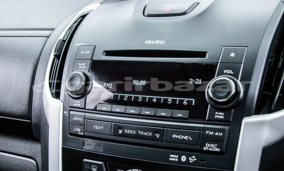 Buy Used Isuzu D-Max Blue Car in Bangkok in Bangkok Buy Used Isuzu D-Max Blue Car in Bangkok in Bangkok