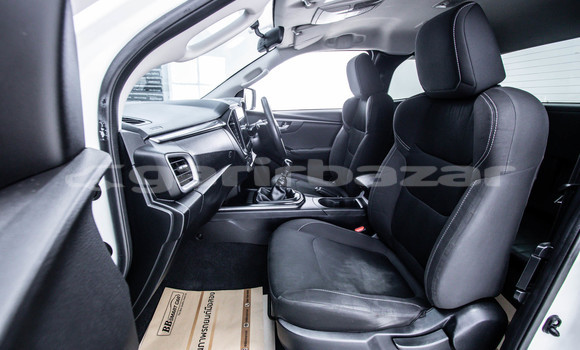 ซื้อ รถมือสอง Isuzu D-Max ขาว รถยนต์ ใน %{เมือง} ใน กรุงเทพมหานคร ซื้อ รถมือสอง Isuzu D-Max ขาว รถยนต์ ใน %{เมือง} ใน กรุงเทพมหานคร