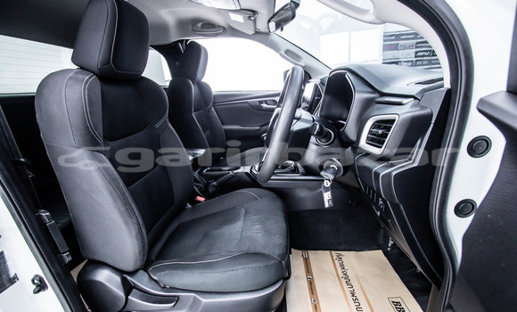 ซื้อ รถมือสอง Isuzu D-Max ขาว รถยนต์ ใน %{เมือง} ใน กรุงเทพมหานคร ซื้อ รถมือสอง Isuzu D-Max ขาว รถยนต์ ใน %{เมือง} ใน กรุงเทพมหานคร