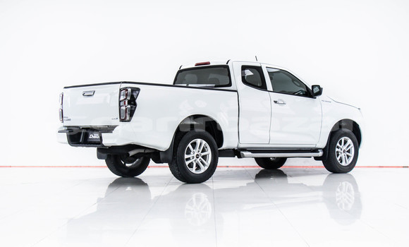 ซื้อ รถมือสอง Isuzu D-Max ขาว รถยนต์ ใน %{เมือง} ใน กรุงเทพมหานคร ซื้อ รถมือสอง Isuzu D-Max ขาว รถยนต์ ใน %{เมือง} ใน กรุงเทพมหานคร