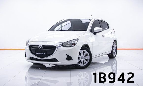 ซื้อ รถมือสอง Mazda 2 ขาว รถยนต์ ใน %{เมือง} ใน กรุงเทพมหานคร