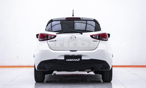 ซื้อ รถมือสอง Mazda 2 ขาว รถยนต์ ใน %{เมือง} ใน กรุงเทพมหานคร ซื้อ รถมือสอง Mazda 2 ขาว รถยนต์ ใน %{เมือง} ใน กรุงเทพมหานคร