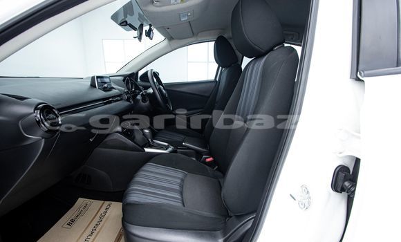 ซื้อ รถมือสอง Mazda 2 ขาว รถยนต์ ใน %{เมือง} ใน กรุงเทพมหานคร ซื้อ รถมือสอง Mazda 2 ขาว รถยนต์ ใน %{เมือง} ใน กรุงเทพมหานคร