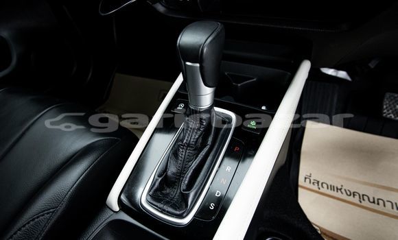 Buy Used Honda City White Car in Bangkok in Bangkok Buy Used Honda City White Car in Bangkok in Bangkok