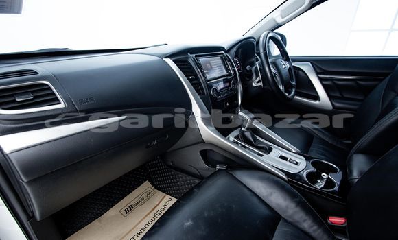 Buy Used Mitsubishi Pajero White Car in Bangkok in Bangkok Buy Used Mitsubishi Pajero White Car in Bangkok in Bangkok