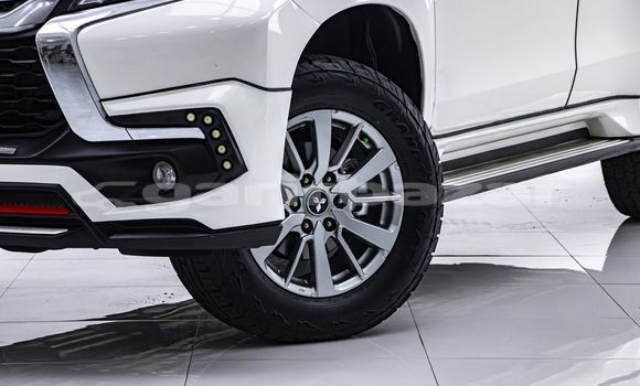 Buy Used Mitsubishi Pajero White Car in Bangkok in Bangkok Buy Used Mitsubishi Pajero White Car in Bangkok in Bangkok