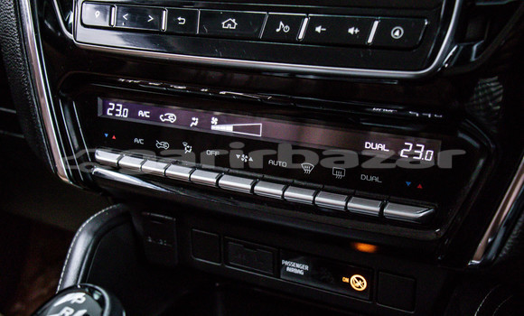 Buy Used Isuzu MU-X White Car in Bangkok in Bangkok Buy Used Isuzu MU-X White Car in Bangkok in Bangkok