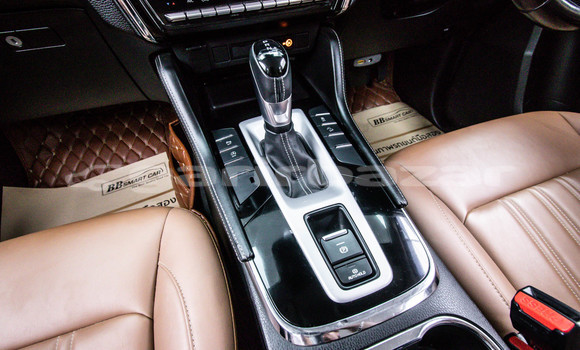 Buy Used Isuzu MU-X White Car in Bangkok in Bangkok Buy Used Isuzu MU-X White Car in Bangkok in Bangkok