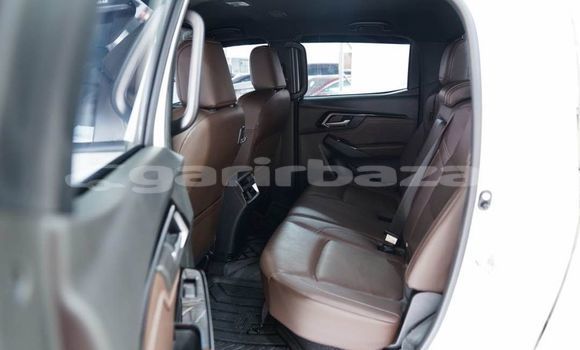 Buy Used Isuzu D-Max White Car in Bangkok in Bangkok Buy Used Isuzu D-Max White Car in Bangkok in Bangkok