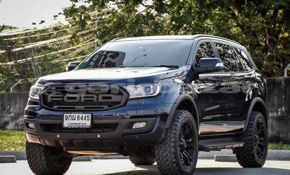 ซื้อ รถมือสอง Ford Everest สีดำ รถยนต์ ใน %{เมือง} ใน กรุงเทพมหานคร