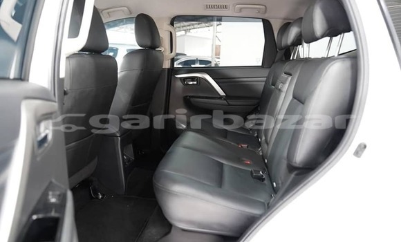 Buy Used Ford Everest Black Car in Bangkok in Bangkok Buy Used Ford Everest Black Car in Bangkok in Bangkok