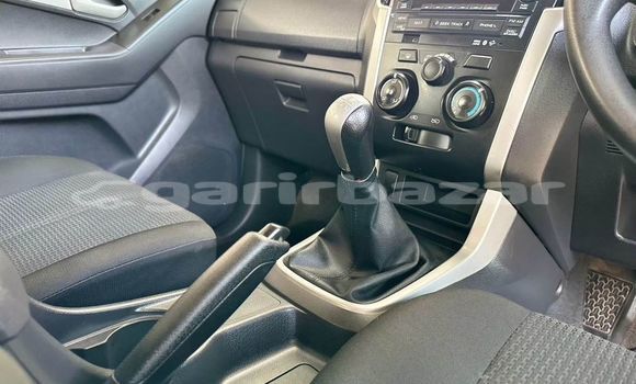 ซื้อ รถมือสอง Isuzu D-Max สีดำ รถยนต์ ใน %{เมือง} ใน กรุงเทพมหานคร ซื้อ รถมือสอง Isuzu D-Max สีดำ รถยนต์ ใน %{เมือง} ใน กรุงเทพมหานคร