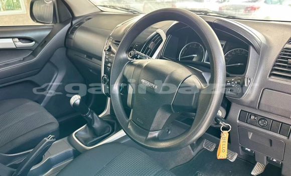 ซื้อ รถมือสอง Isuzu D-Max สีดำ รถยนต์ ใน %{เมือง} ใน กรุงเทพมหานคร ซื้อ รถมือสอง Isuzu D-Max สีดำ รถยนต์ ใน %{เมือง} ใน กรุงเทพมหานคร