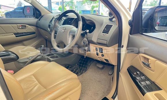 ซื้อ รถมือสอง Toyota Fortuner ขาว รถยนต์ ใน %{เมือง} ใน กรุงเทพมหานคร ซื้อ รถมือสอง Toyota Fortuner ขาว รถยนต์ ใน %{เมือง} ใน กรุงเทพมหานคร