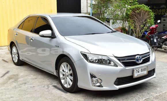 ซื้อ รถมือสอง Toyota Camry อื่น ๆ รถยนต์ ใน %{เมือง} ใน กรุงเทพมหานคร