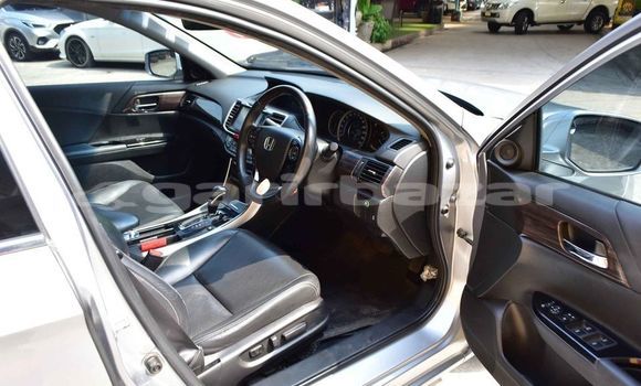 ซื้อ รถมือสอง Honda Accord อื่น ๆ รถยนต์ ใน %{เมือง} ใน กรุงเทพมหานคร ซื้อ รถมือสอง Honda Accord อื่น ๆ รถยนต์ ใน %{เมือง} ใน กรุงเทพมหานคร