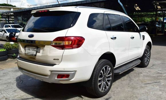 ซื้อ รถมือสอง Ford Everest ขาว รถยนต์ ใน %{เมือง} ใน กรุงเทพมหานคร ซื้อ รถมือสอง Ford Everest ขาว รถยนต์ ใน %{เมือง} ใน กรุงเทพมหานคร