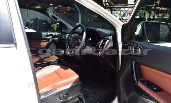 ซื้อ รถมือสอง Ford Everest ขาว รถยนต์ ใน %{เมือง} ใน กรุงเทพมหานคร ซื้อ รถมือสอง Ford Everest ขาว รถยนต์ ใน %{เมือง} ใน กรุงเทพมหานคร