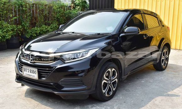 Buy Used Honda CR-V Black Car in Bangkok in Bangkok