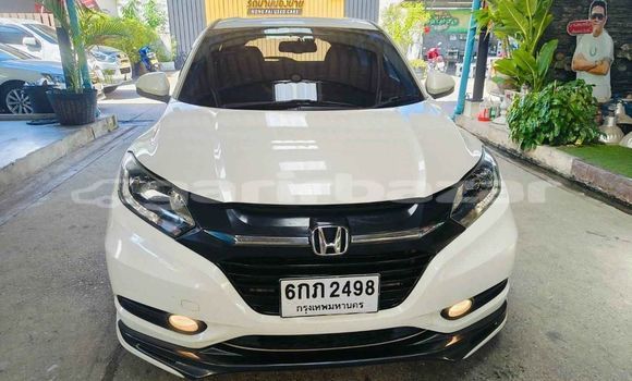 ซื้อ รถมือสอง Honda HR-V ขาว รถยนต์ ใน %{เมือง} ใน กรุงเทพมหานคร ซื้อ รถมือสอง Honda HR-V ขาว รถยนต์ ใน %{เมือง} ใน กรุงเทพมหานคร