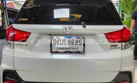 ซื้อ รถมือสอง Honda Mobilio ขาว รถยนต์ ใน %{เมือง} ใน กรุงเทพมหานคร ซื้อ รถมือสอง Honda Mobilio ขาว รถยนต์ ใน %{เมือง} ใน กรุงเทพมหานคร