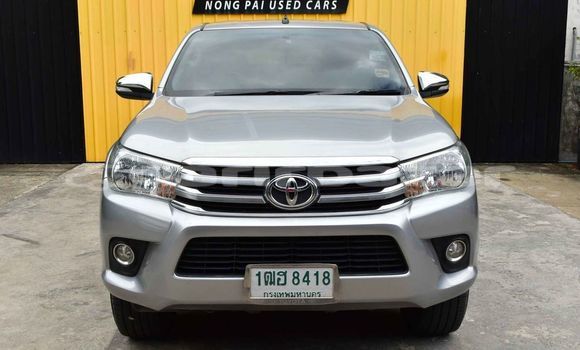 ซื้อ รถมือสอง Toyota Hiluxe Revo อื่น ๆ รถยนต์ ใน %{เมือง} ใน กรุงเทพมหานคร