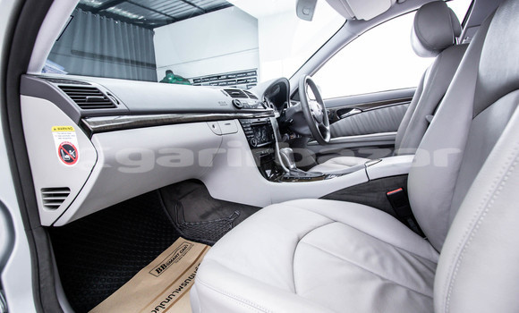 Buy Used Mercedes-Benz E-Classe Other Car in Bangkok in Bangkok Buy Used Mercedes-Benz E-Classe Other Car in Bangkok in Bangkok