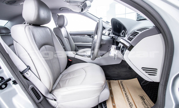 Buy Used Mercedes-Benz E-Classe Other Car in Bangkok in Bangkok Buy Used Mercedes-Benz E-Classe Other Car in Bangkok in Bangkok