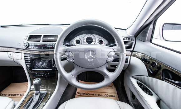 Buy Used Mercedes-Benz E-Classe Other Car in Bangkok in Bangkok Buy Used Mercedes-Benz E-Classe Other Car in Bangkok in Bangkok