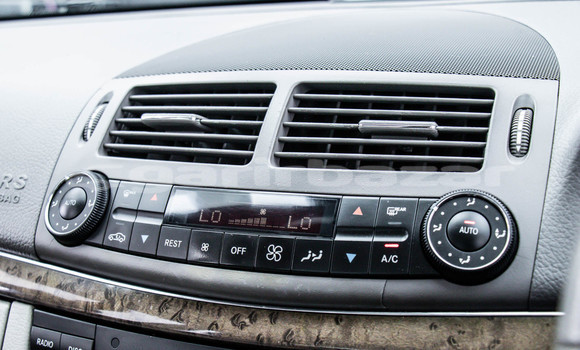 Buy Used Mercedes-Benz E-Classe Other Car in Bangkok in Bangkok Buy Used Mercedes-Benz E-Classe Other Car in Bangkok in Bangkok