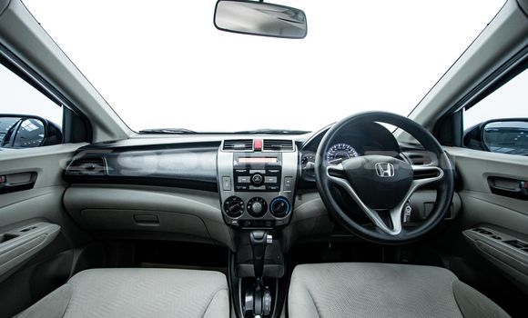 ซื้อ รถมือสอง Honda City ขาว รถยนต์ ใน %{เมือง} ใน กรุงเทพมหานคร ซื้อ รถมือสอง Honda City ขาว รถยนต์ ใน %{เมือง} ใน กรุงเทพมหานคร