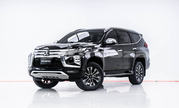 ซื้อ รถมือสอง Mitsubishi Pajero Sport สีดำ รถยนต์ ใน %{เมือง} ใน กรุงเทพมหานคร ซื้อ รถมือสอง Mitsubishi Pajero Sport สีดำ รถยนต์ ใน %{เมือง} ใน กรุงเทพมหานคร