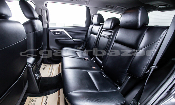 ซื้อ รถมือสอง Mitsubishi Pajero Sport สีดำ รถยนต์ ใน %{เมือง} ใน กรุงเทพมหานคร ซื้อ รถมือสอง Mitsubishi Pajero Sport สีดำ รถยนต์ ใน %{เมือง} ใน กรุงเทพมหานคร