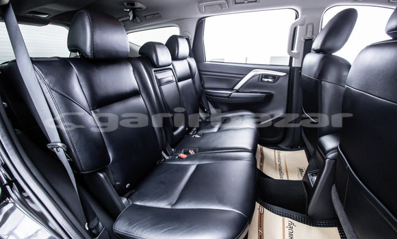 ซื้อ รถมือสอง Mitsubishi Pajero Sport สีดำ รถยนต์ ใน %{เมือง} ใน กรุงเทพมหานคร ซื้อ รถมือสอง Mitsubishi Pajero Sport สีดำ รถยนต์ ใน %{เมือง} ใน กรุงเทพมหานคร