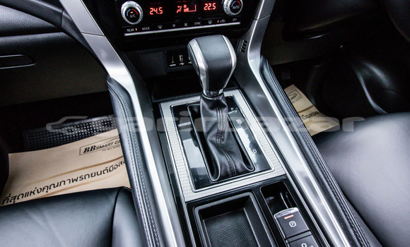 ซื้อ รถมือสอง Mitsubishi Pajero Sport สีดำ รถยนต์ ใน %{เมือง} ใน กรุงเทพมหานคร ซื้อ รถมือสอง Mitsubishi Pajero Sport สีดำ รถยนต์ ใน %{เมือง} ใน กรุงเทพมหานคร