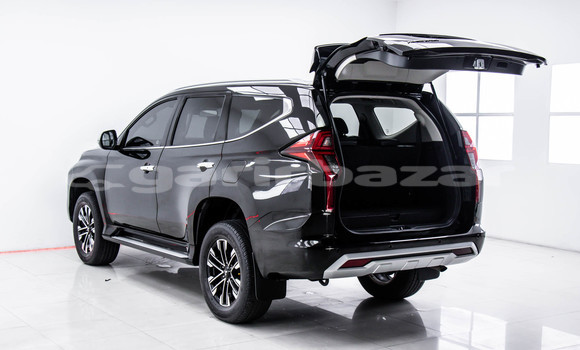 ซื้อ รถมือสอง Mitsubishi Pajero Sport สีดำ รถยนต์ ใน %{เมือง} ใน กรุงเทพมหานคร ซื้อ รถมือสอง Mitsubishi Pajero Sport สีดำ รถยนต์ ใน %{เมือง} ใน กรุงเทพมหานคร