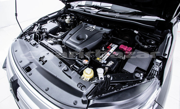 ซื้อ รถมือสอง Mitsubishi Pajero Sport สีดำ รถยนต์ ใน %{เมือง} ใน กรุงเทพมหานคร ซื้อ รถมือสอง Mitsubishi Pajero Sport สีดำ รถยนต์ ใน %{เมือง} ใน กรุงเทพมหานคร