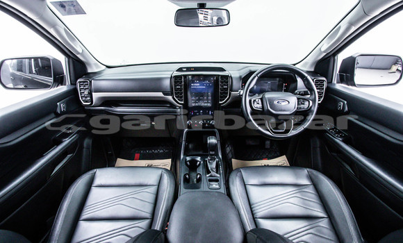 Buy Used Ford Everest Black Car in Bangkok in Bangkok Buy Used Ford Everest Black Car in Bangkok in Bangkok