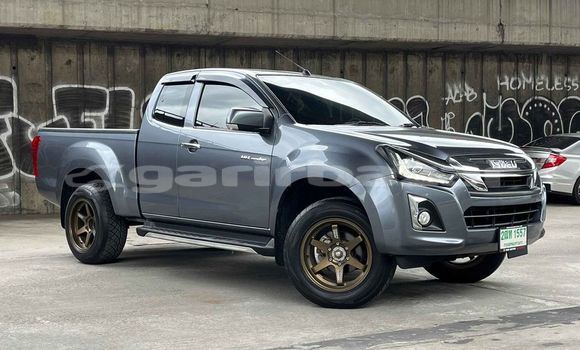 ซื้อ รถมือสอง Isuzu D-Max อื่น ๆ รถยนต์ ใน %{เมือง} ใน กรุงเทพมหานคร
