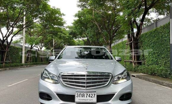 Buy Used Mercedes-Benz E-Classe Other Car in Bangkok in Bangkok Buy Used Mercedes-Benz E-Classe Other Car in Bangkok in Bangkok