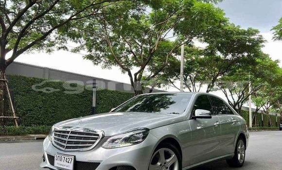 ซื้อ รถมือสอง Mercedes-Benz E-Classe อื่น ๆ รถยนต์ ใน %{เมือง} ใน กรุงเทพมหานคร ซื้อ รถมือสอง Mercedes-Benz E-Classe อื่น ๆ รถยนต์ ใน %{เมือง} ใน กรุงเทพมหานคร